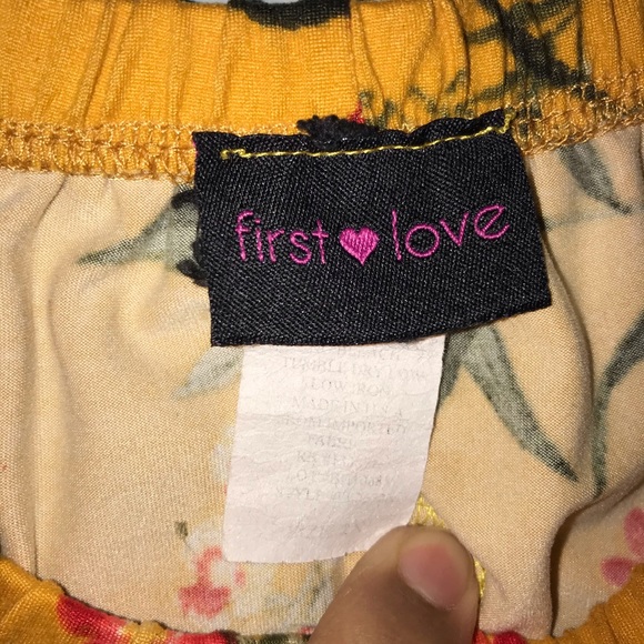 2X off shoulder top - Picture 4 of 4